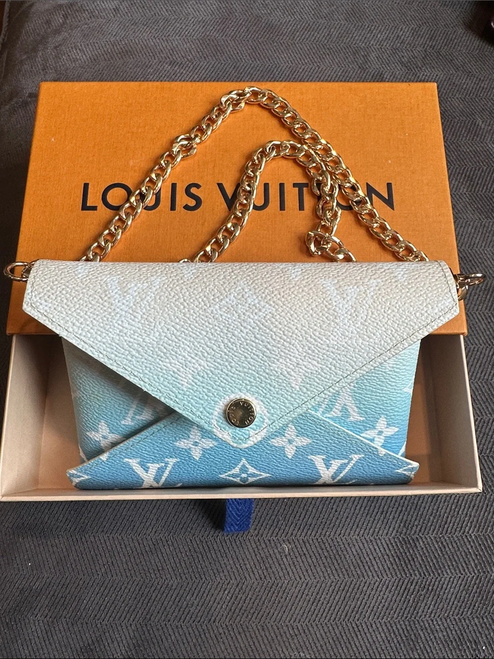 Louis Vuitton Kiragami Medium pouch